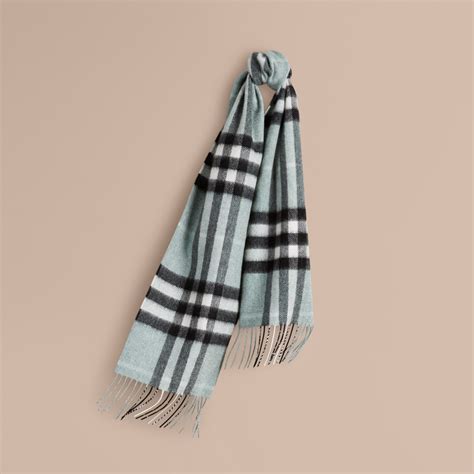 burberry cashmere scarf dusty mint|Burberry Classic Cashmere Scarf in Check .